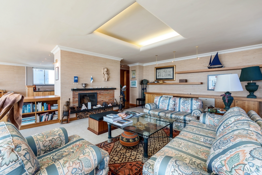 2 Bedroom Property for Sale in Bantry Bay Western Cape